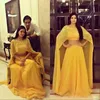 Trois Pièces Jaune Une Ligne Robes De Bal Avec Jupe En Mousseline De Soie Paillettes Perlées Crop Top Robe De Retour