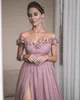 ASO EBI 2020 아랍어 홍당무 핑크 핑크 섹시 신부 들러리 손으로 만든 꽃 손님 드레스 하이 스플릿 형식 파티 저녁 무차름 가운 ZJ505