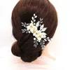 ファッション合金の葉の頭飾りの髪の櫛の手作りの花のクリップ女性のブライダル結婚式のヘアアクセサリー