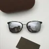 Partihandel-Simple Fashion Style Cat Eye Frame Design Män och kvinnor med solglasögon 720 Utomhus Anti - UV-skydd Eyewear med originallåda