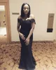 Elegante afrikanische Meerjungfrau schwarze Brautjungfernkleider schulterfrei Trauzeugin Kleider Perlen Spitze Hochzeitsgast Kleider 2020 nach Maß