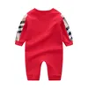 Neugeborenen Baby strampler 2019 frühjahr neue stil INS langarm o-ansatz hochwertige baumwolle kinder jungen kleidung outwear karierten strampler