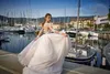 Jasmine 2019 Abiti da sposa da spiaggia Gioiello Appliques in pizzo Manica lunga Sweep Train Abiti da sposa Boho Illusion Corpetto Vestido De Novia