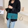 Designer-2019 Wild Female Bag Fashion Corduroy Handväskor Guldkedjan Bag Små fyrkantig Paket Kvinnor Korskroppsväskor Breda axelväskor Daka / 8