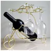 逆さまの繊細な赤ワインの瓶メガネホルダーの逆さまにぶら下がったカップゴブレット陳列ラックファッションメタルホームバーワインホルダー