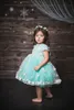 Bonito Verde Menta Princesa Flor Meninas Vestidos de 2019 Nova Handmade Em Camadas Babados Curto Menina Vestidos Pageant