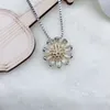 Collier marguerite pendentif mode bijoux de mariage belle imitation 925 bijoux en argent sterling plaqué colliers en argent fleur de soleil vibrante