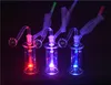 Scolorimento automatico LED LED LIGHT DAB PIG ARIFICA A PIUGE BAGNI INLINE PERC TAB RIG BURNO DI OLIO DI VETRO da 10 mm Bong Bong con tubo di bruciatore ole e tubo