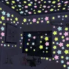 Luminous estrela adesivos 3cm brilho no quarto escuro sofá fluorescente PVC adesivos de parede 100 pcs / pacote ooa8134