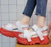 Sıcak Satış-Yeni Platformu kadın Sandalet 2019 Moda Yaz Deri Toka Kadın 8 cm Kalın Soled Plaj Sandal Rahat Tıknaz Kadın Ayakkab ...