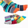 5 Paare/los Herren Sommer Baumwolle Zehensocken Gestreiften Kontrast Bunte Patchwork Männer Fünf Finger Socken Freie Größe Korb CalcetinesQ190401