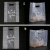 50pcsありがとうプラスチックギフトバッグプラスチック製のショッピングバッグウェディングパーティーのおかげで小売バッグキャンディーケーキラッピング2963