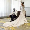 Robe de mariée sirène en dentelle de luxe africaine de Dubaï, manches longues, col carré, cristaux perlés, avec train détachable, robes de mariée, 2020