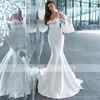 Romantic Beach Mermaid Wedding Dress Elegant Sweetheart Backless Long Sleeve Satin Court Train Wedding Dress Bridal Gown Plus Size