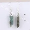 10 Paires 20-40mm Taille Aléatoire Irrégulière Naturelle Brute Kyanite Cristal Pierre Dangle Boucles D'oreilles Fabriquée À La Main Rugueuse Guérison Gemstone Boucles D'oreilles Pour Femmes