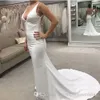 Nouvelle arrivée pas cher sexy sirène robes de mariée bretelles spaghetti tribunal train dos nu robe de mariée en satin robes de mariée vestidos de novia