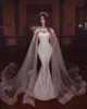 2020 Arabiska sjöjungfru bröllopsklänningar med av axel lång omslag Lyxiga Sequined Tassels Bridal Dress Vintage Crystals Bröllopsklänningar