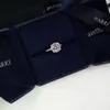 Moda- primavera nova listagem clássico único rodada com conjunto micro-denso diamante anel externo simulação anel de diamante feminino