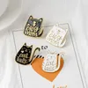 Alfinetes de broches para mulheres Estilo Punk Vintage Cão Mãe Gato Lady Metal Kawaii Esmalte Pins Distintivo Botões Broche Camisa Jaqueta Denim Saco Decorativo para Homens Atacado