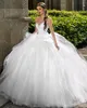 Wunderschönes Ballkleid-Hochzeitskleid mit großem Petticoat 2024 Vestido De Noiva Princesa Perlenstickerei, Kristallausschnitt, Schnürung, weiße Brautkleider