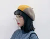 Groothandel-stijl 2018 matching kleur baret herfst / winter wollen warme hoed all-vrouwelijke mode trend student schilder pompoen hoed