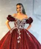 Sparkly Red Ball Gown Prom Klä av Axel Lace Appliqued Pärlor Black Girl African Formal Evening Gowns Vestido