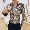 Mäns Klänning Skjortor Animal Print Leopard Långärmad Slim Fit Shirt Men Social Håll Varma Personlighetskjortor