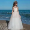 2020 Hot robes fille fleur pour les mariages A-ligne Sans manches en tulle perlé cristaux longues robes première communion Little Girl