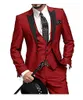 (Jacket + colete + calça) 2019 personalizado vermelho Slim Fit um botão homens ternos para casamento Notch lapela Men Suits padrinhos melhor homem do smoking de 3 peças