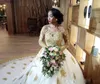 Afrikanische Brautkleider in Übergröße, schulterfrei, Goldapplikationen, Spitze, Ballkleid, Hochzeitskleid, lange Ärmel, lange Brautkleider247o