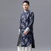 Traditionele Chinese kleding voor mannen Cheongsam Stijl Tang Pak Top Heren Vintage Lange Jas Oosterse Mannelijke Kostuum Film TV Stage Wear