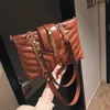 Designer- 12 Tassel Torba Jane Tote Pakiet łańcuchowy Nowa wersja koreańska Single Ramię Satchel Duża pojemność Ogólna torba żeńska Shishang / 12