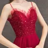 Splendidi abiti da sera rosso scuro Spaghetti Backless Lunghezza del pavimento Pleast Tulle con paillettes Perline Abito lungo da ballo