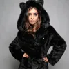2019 Mulheres Novo Casaco de Pele Outono Inverno Europa Estados Unidos Trench com capuz Faux Fur Jacket Mid-Long casaco corta-vento C99