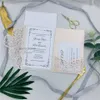 Zarif Pırıltılı Allık Çiçek Trifold Lazer Kesim Düğün Belly Band ve RSVP Kart Ile Kişisel Lazer Kesim Cep Davet Et