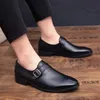 Moda de Luxo Sapatos de Vestido Dos Homens 2019 Homens Italianos Sapatos Casuais Sapatos de Escritório de Alta Qualidade Homem Sapatos de Casamento Casuais de Couro