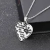 Fashion Heart Lovers Woman Necklace Designer No longer by my side Letters Mans Alloy Silver Chain Dog Paw Pendant South American Necklaces Pendants Choker Jewelry