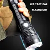 مصباح يدوي LED XHP50 Zoomable Tracicical Torch مصباح مقاوم للماء قابلة للشحن فانوس مشرق للغاية من 26650 بطارية