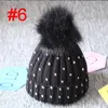 Младенческая вязаная крышка Baby Girls Chrophet Hats Детские дизайнерские блестки мех помпом сплошные колпачки наружные присяжные шапочки малыша