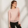 Oネック長袖メッシュヨガシャツ女性バックスプリットクロスラップフィットネスTシャツと親指穴トレーニングトップ女性スポーツウェアT200401