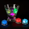 Cubo de gelo LEVOU Luz Piscando Submersível Multi-Color Sensor de Líquido Brilho de Iluminação para Beber Vinho Festa de Casamento Decoração Bar