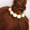 Kobiety Lady Big Pearl Hair Rope Uchwyt Korea Biżuteria Hair Akcesoria do włosów na nakrycia włosów dla kobiet producent bułki