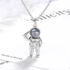 KOFSAC Yeni Erkekler Kadınlar Için 925 Ayar Gümüş Kolye Moda Takı Kristal Dolaşan Dünya Astronot Kolye Kolye Unisex
