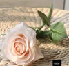 Silk Rose Artificial Flowers Real Touch Rose Blommor För Nyår Hem Bröllop Dekoration Party Födelsedaggåva GB540