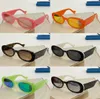 Najwyższej jakości 0517 Classic dla mężczyzn Kobiety Popularne Designer Okulary Moda Letnia Styl Kobiety Okulary Okulary UV400 Przyjdź z Case