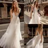 Boho Lace Bröllopsklänningar 2019 V Neck En linje Formell Bridal Gowns Sweep Train Backless Princess Bröllopsklänning Plus Storlek