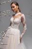 2021 robes de mariée de mode col haut manches longues bouton dos robes de mariée sur mesure dentelle appliques balayage train robe de mariée A-ligne