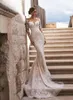 Naviblue 2021 Bröllopsklänningar Långärmade Lace Appliques Brudklänningar Skräddarsy Knapp Tillbaka Avtagbar Tåg Mermaid Bröllopsklänning