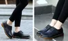 Venta caliente Moda Hombres Zapatos de vestir para mujer Zapatos planos Zapatos casuales unisex Zapatillas de deporte Zapatos Derby de cuero Tamaño 35-45