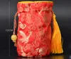 Senaste Tassel Round Bottom Small Cloth Bag Smycken Påse Drawstring Kinesisk Silk Brocade Pouch High End Presentväska med fodrad 6 x 12 cm 1pcs